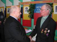 Торжественное  вручение  медалей в Порецком районе продолжается